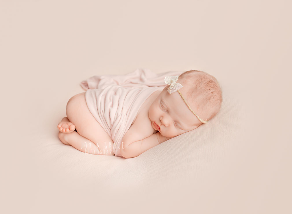monticello mn newborn photography